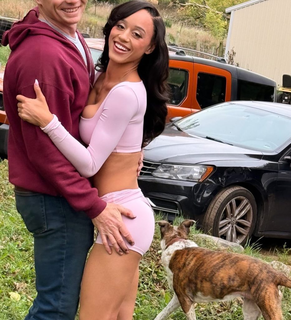 Big booty escorts in Kampala